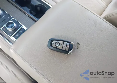 2023 Ford Expedition Limited Max from USA, damaged, VIN 1FMJK2A80PEA61744